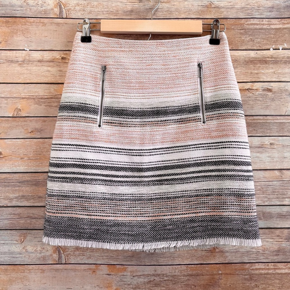 LOFT Skirt Women’s Size 0 Striped Tweed Fringe Hem Mini